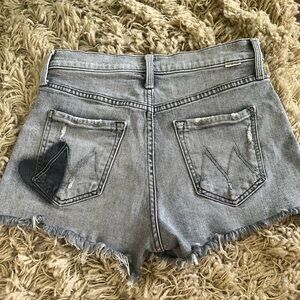 Size 25 Mother cut off shorts. The Tomcat Kick Fray short in faded grey